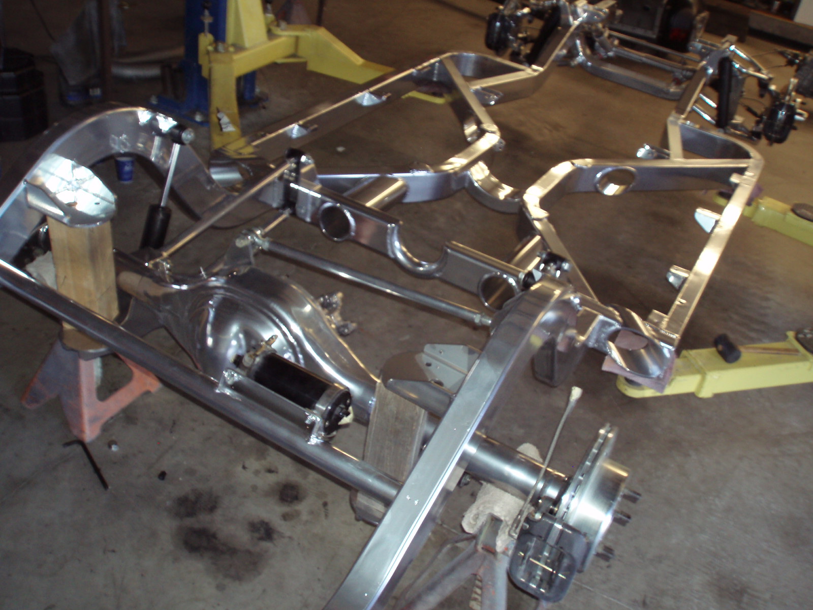 Suspension system built on the Art Morrison chassis